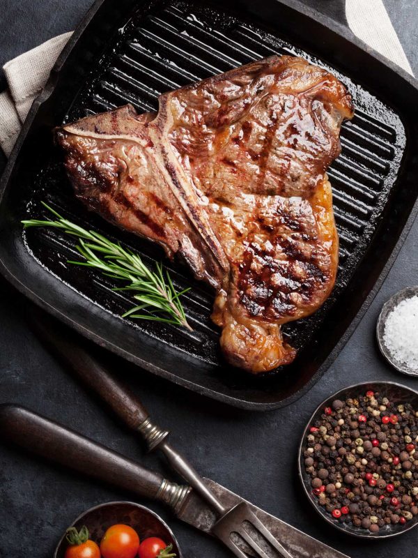 t-bone-steak-P4D5KX4.jpg t-bone-steak-P4D5KX4.jpg